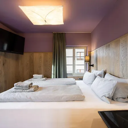 Ranunkelhof 3*