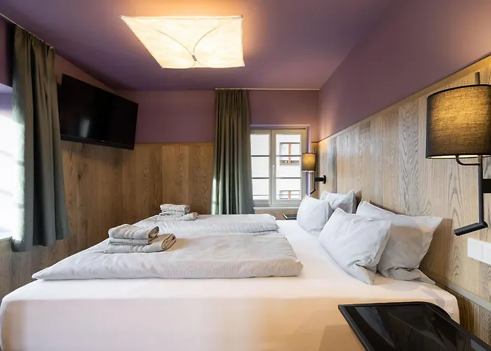 Ranunkelhof 3*